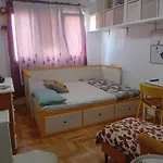 Quarto em Acomodações Particulares Ka'luzy Santa Ana